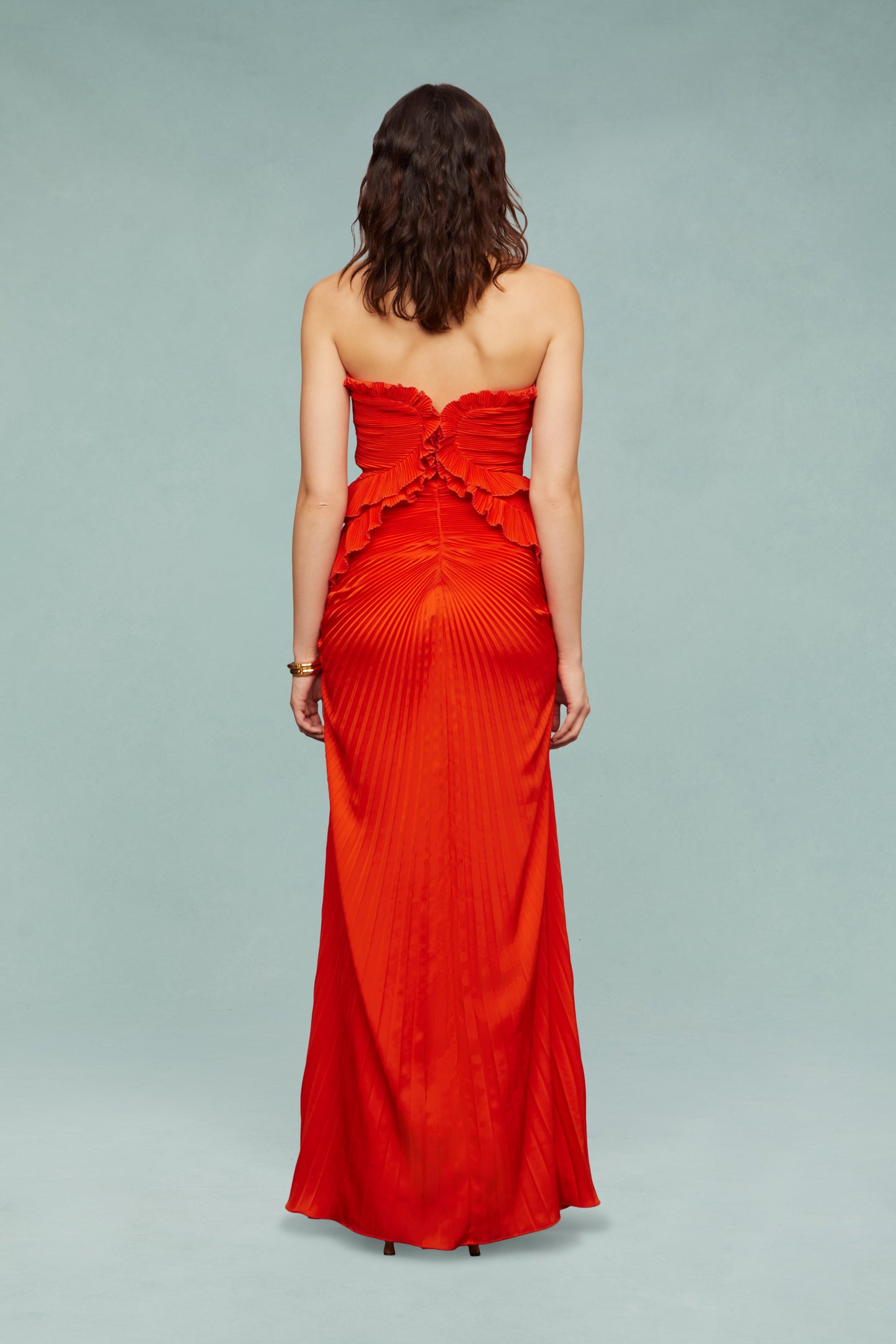 Isabell Sweetheart Neck Gown