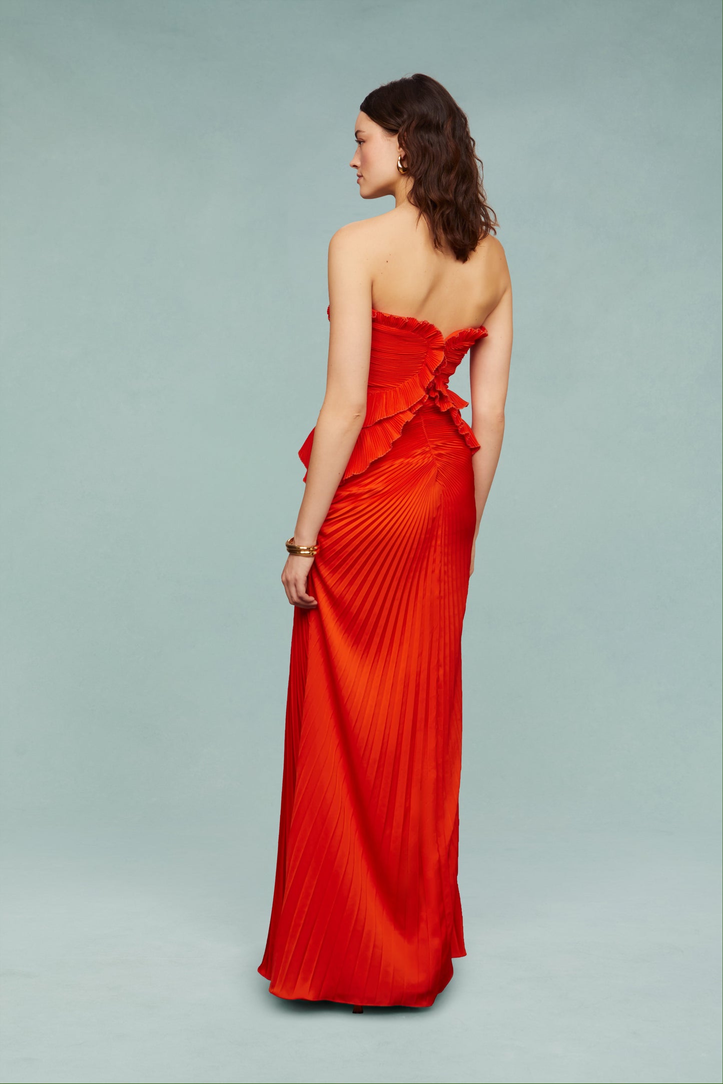 Isabell Sweetheart Neck Gown