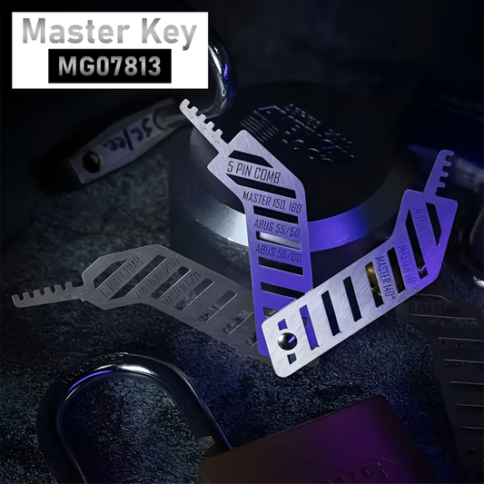 MG07813 - Master Key