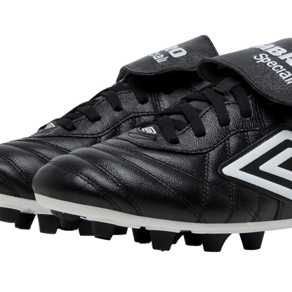 Speciali Pro FG (85928UFZ9) Footwear FG Boots Umbro