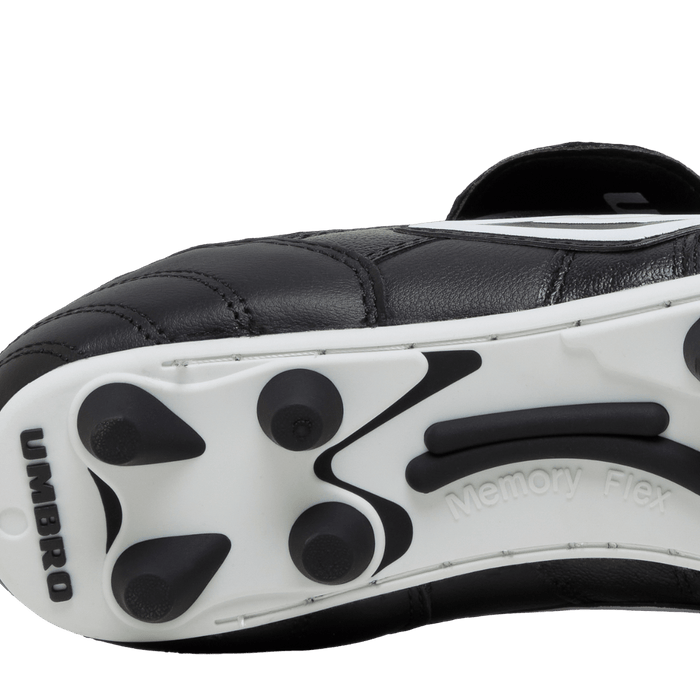Speciali Pro FG (85928UFZ9) Footwear FG Boots Umbro