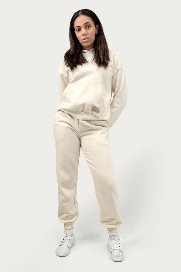 #color_off-white